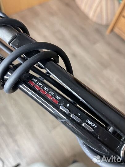 Конусная плойка Free Way с титановым покрытием