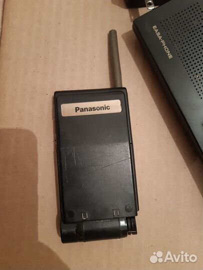 Радиотелефон Panasonic KX-T4001BH и KX-T4001BR