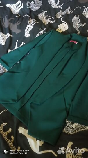 Брючный костюм женский 42 44х
