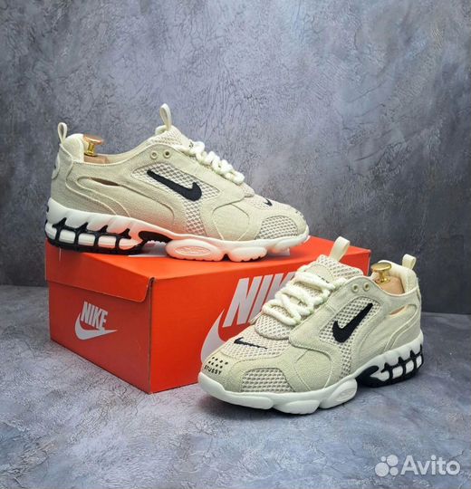 Кроссовки Nike летние