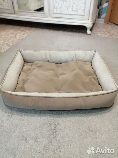 Лежанка для собак