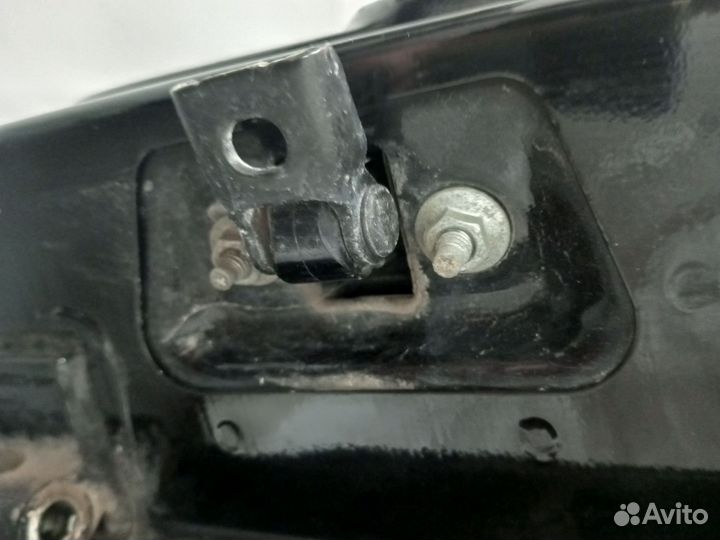 Дверь задняя левая datsun