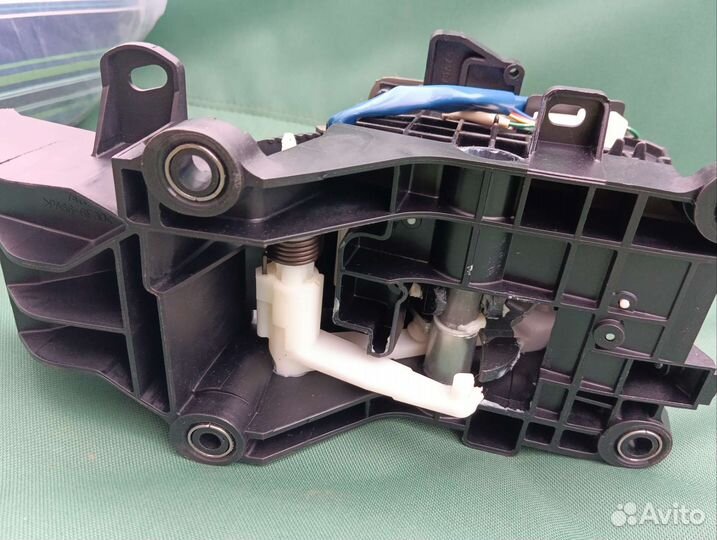 Ручка кпп toyota avensis