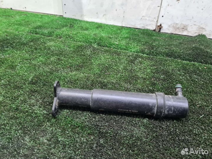 Форсунка омывателя фары Volkswagen Touareg nf