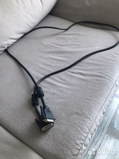 Кабель для компьютера