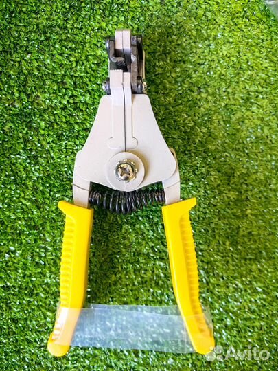 Стриппер для зачистки проводов Wynns 3000A