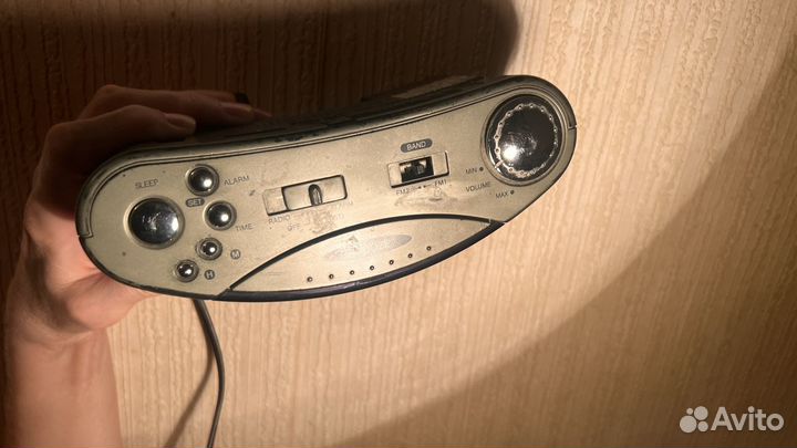 Радио часы будильник