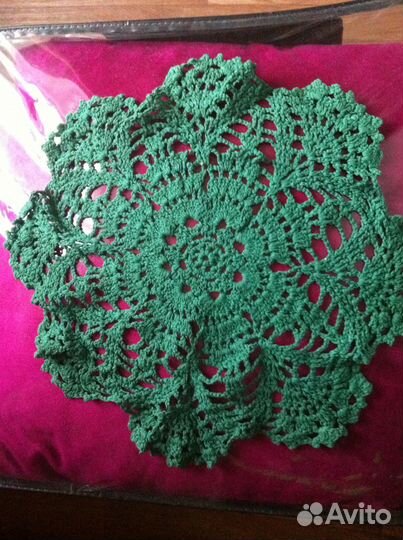 Салфетки льняные и вязаные крючком