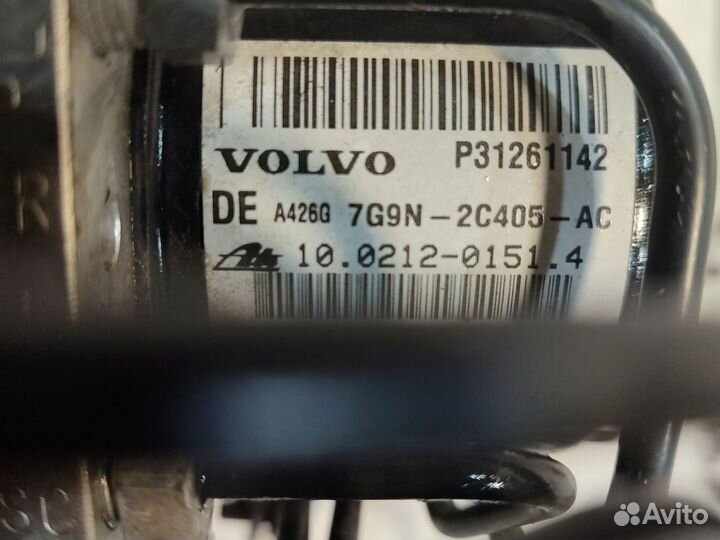 Блок ABS Volvo S80 31261142