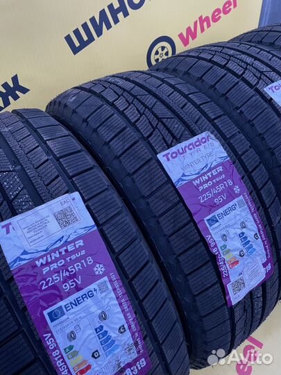 Tourador Winter Pro TSU2 225/45 R18 95