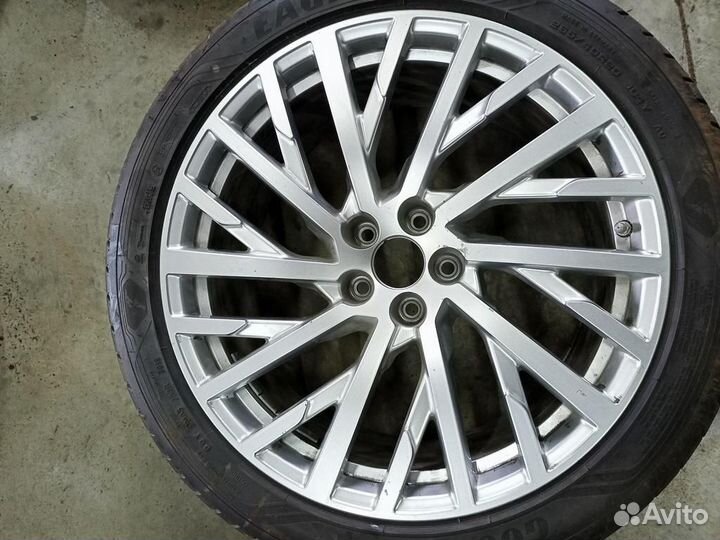 Комплект колес Audi A8 D5 GoodYear R20 265/40
