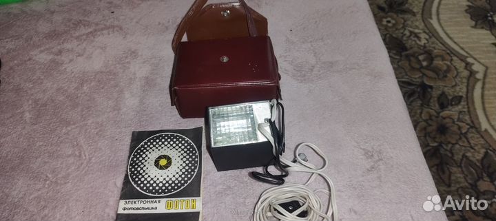 Пленочный фотоаппарат Зенит