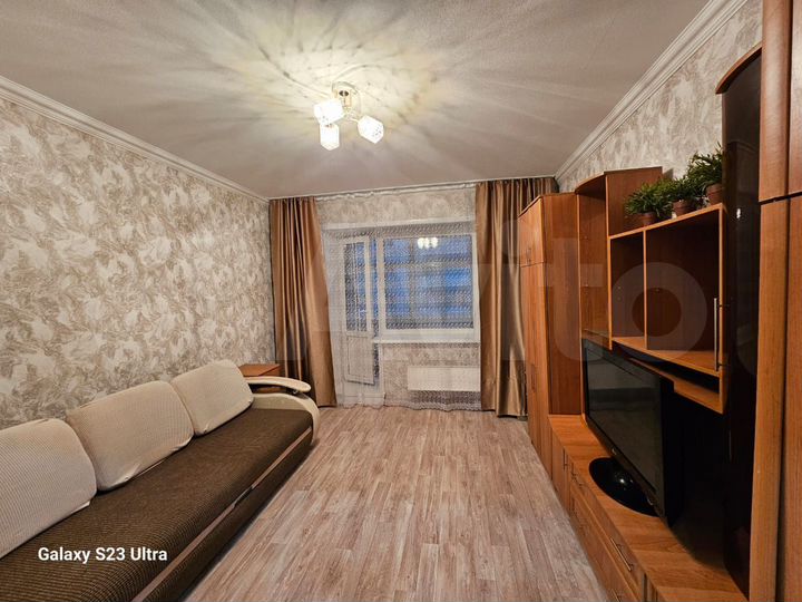 2-к. квартира, 54 м², 3/5 эт.