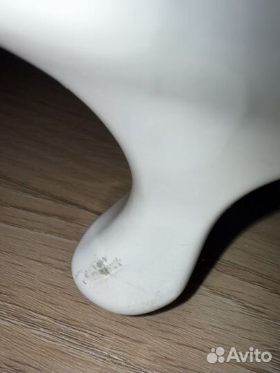 Тумбочка прикроватная