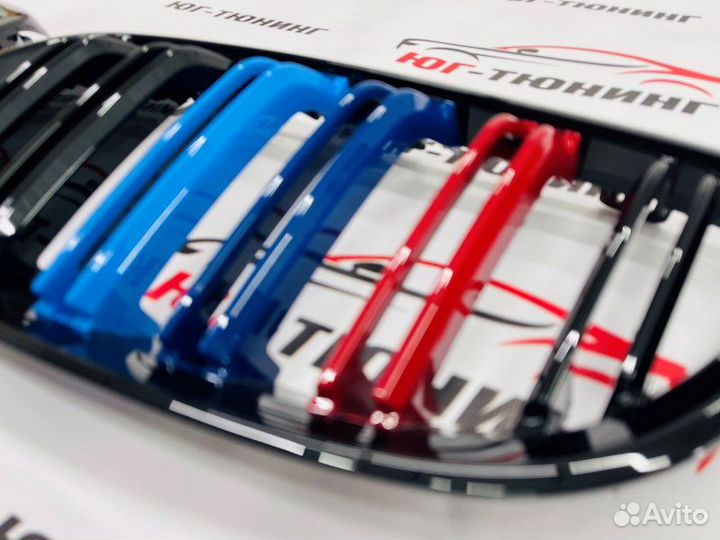 Ноздри BMW 3 E92 2005-2010 Черный глянец с