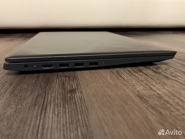 Свежий Lenovo FHD A6-9225/SSD 256/R7 M440 2 Gb/8 D