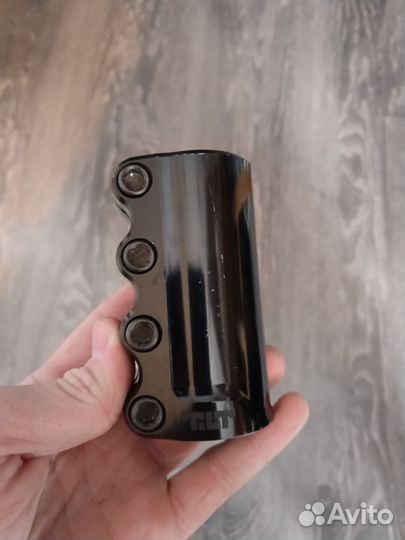 Зажим для трюкового самоката tilt