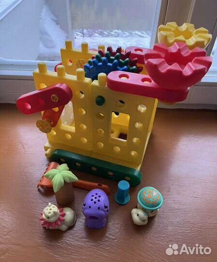 Развивающие игрушки пакетом