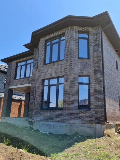 Коттедж 271 м² на участке 6,6 сот.