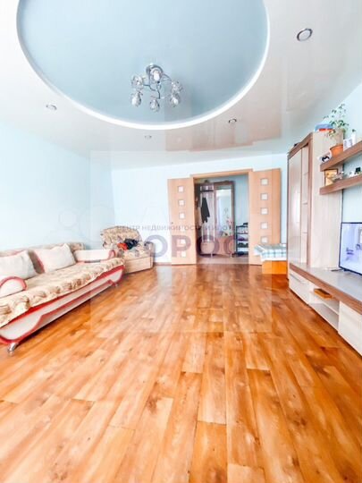 2-к. квартира, 63,8 м², 1/3 эт.