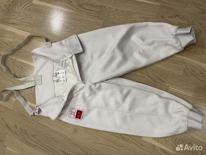 Костюм для фехтования