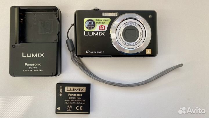 Компактный фотоаппарат Panasonic Lumix DMC-FS12