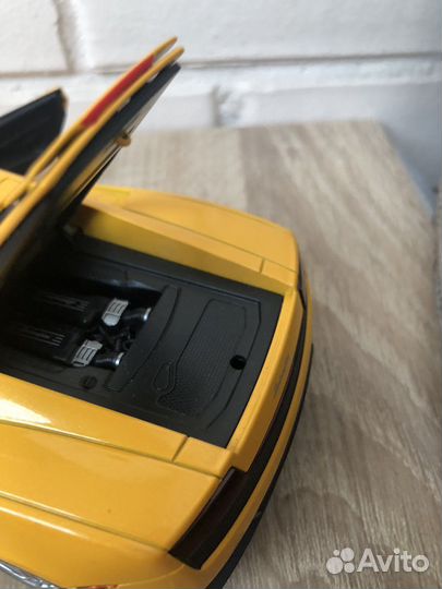 Машинка металлическая Lamborghini 1/20