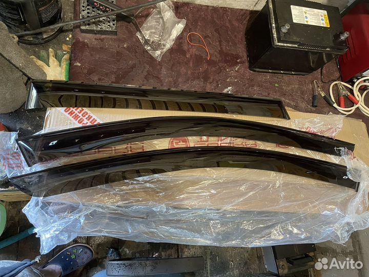 Дефлектор окна (Ветровик) Hyndai Tucson 4