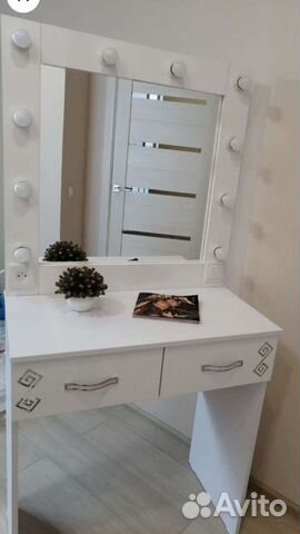 Гримерное зеркало