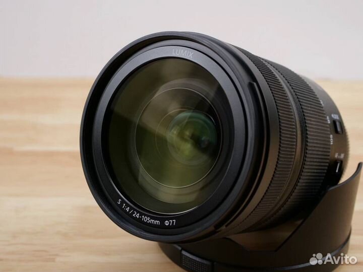Объектив Panasonic Lumix S 24-105mm f/4 Macro