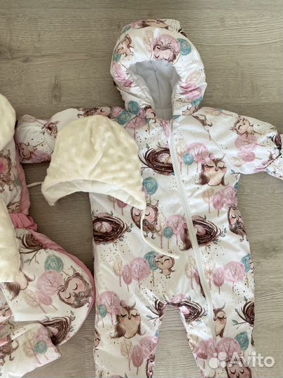 Комплект на выписку для девочки