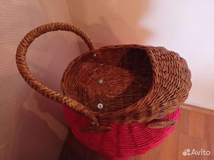 Коляска для куколки