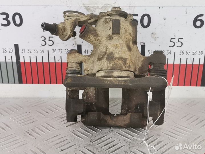 Суппорт задний правый для Audi A4 B5 8D0615424