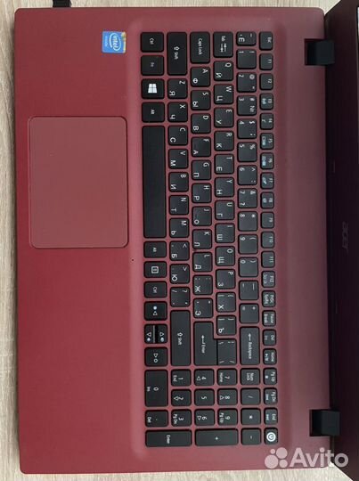 Ноутбук acer Aspire E5-573 series красный