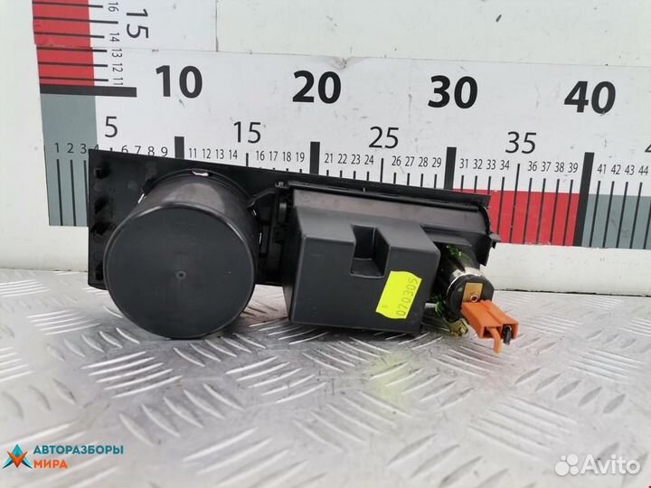 Пепельница Ford Mondeo 3 рест. 2005