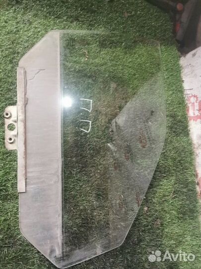 Стекло боковое переднее правое Лада 2110 21124