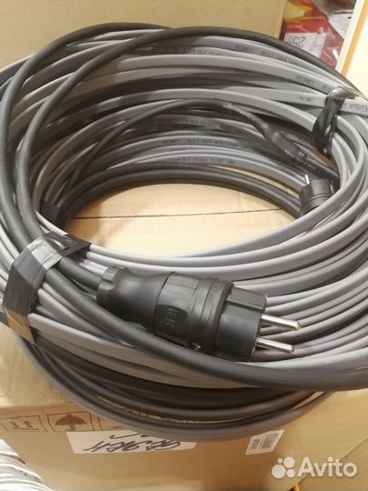 Саморегулирующийся греющий кабель