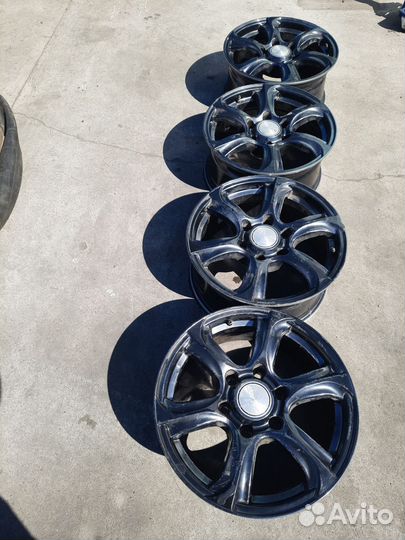 Продам диски на toyota