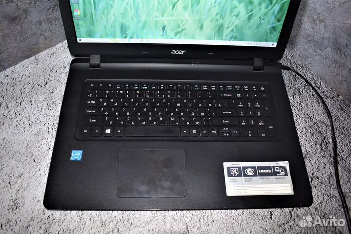 Ноутбук acer на Celeron N3350/ 17 дюймов