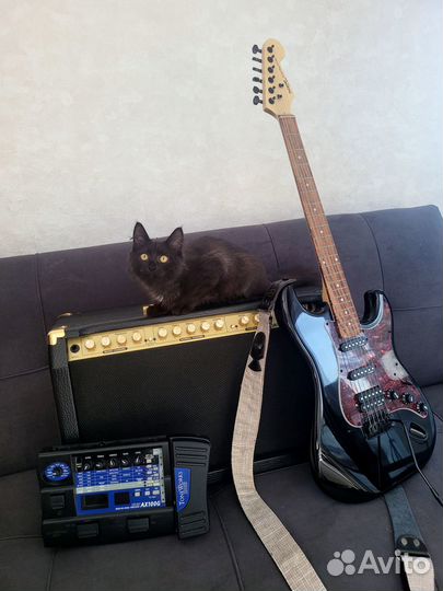 Комплект, электрогитара+ усилитель+ процессор