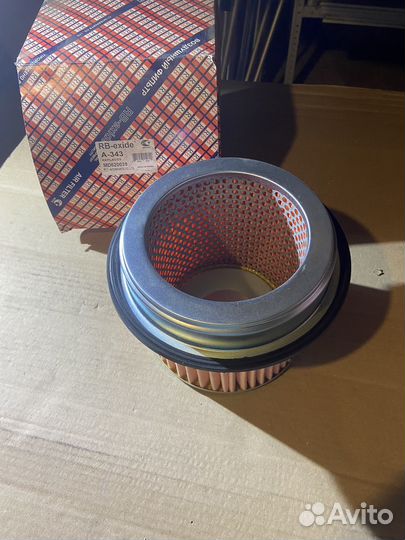 Фильтр Mitsubishi Delica/L200/L300 Truck/L300