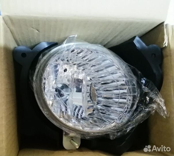 Противотуманная фара правая Kia Spectra, Cerato