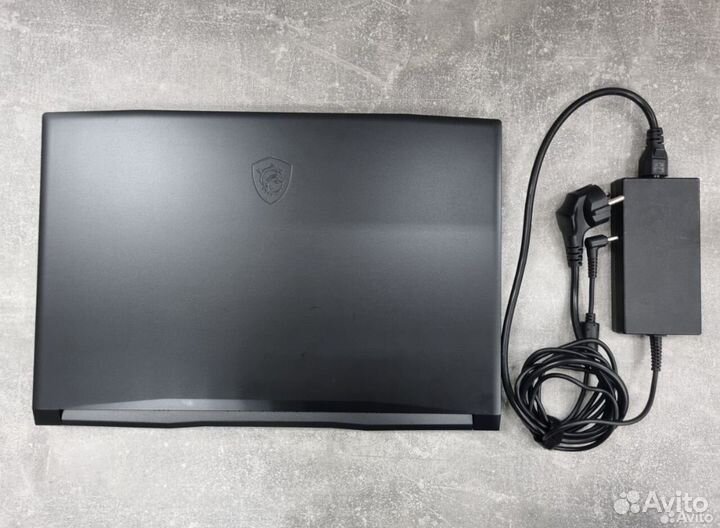 Игровой ноутбук 17.3