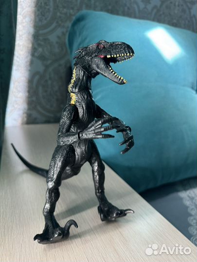 Динозавры jurassic world