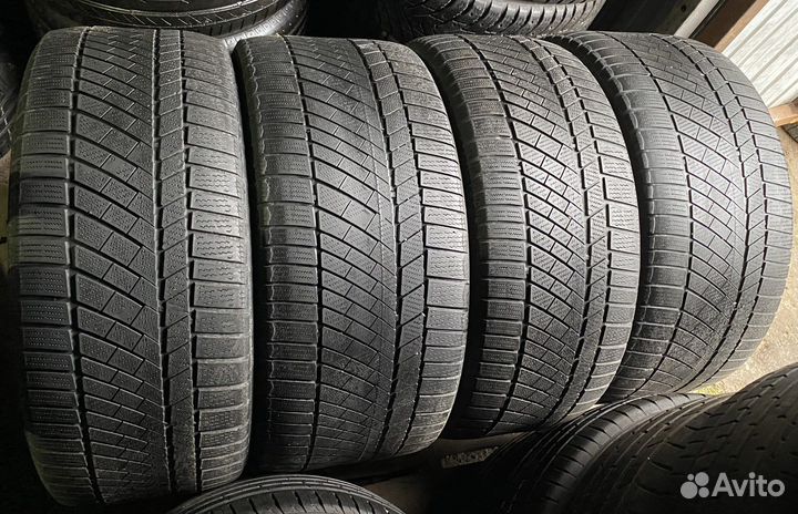 Continental ContiWinterContact TS 830 P 275/45 R20 и 305/40 R20