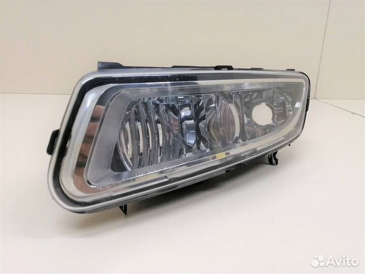 Фара противотуманная левая Volkswagen Polo HB 2009