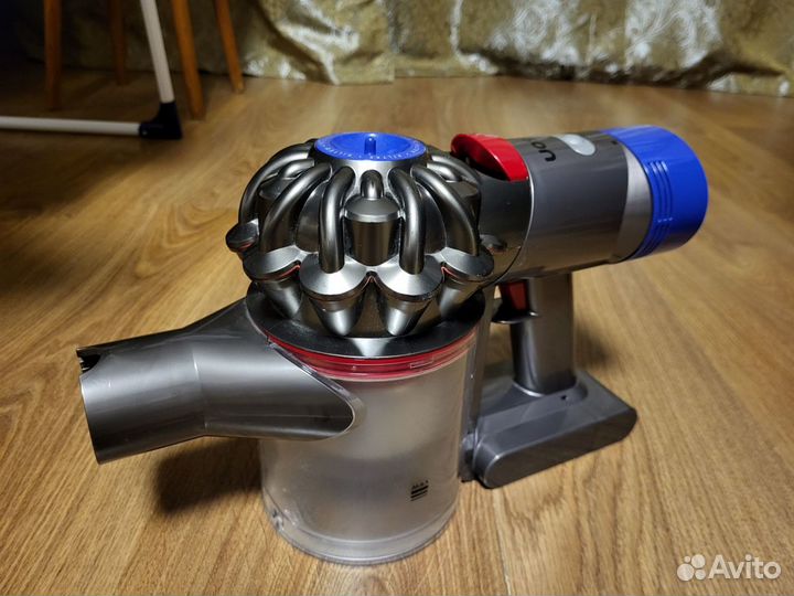 Пылесос dyson v7 parquet extra