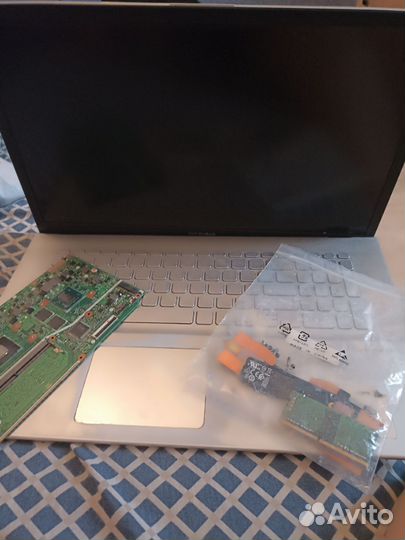 Ноутбуки на запчасти