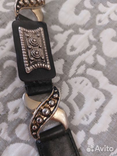 Ремень женский с металлическими элементами