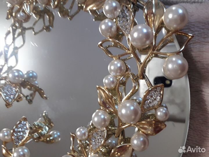 Комплект колье и серьги Viennois